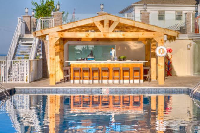 Ocean Club Hotel